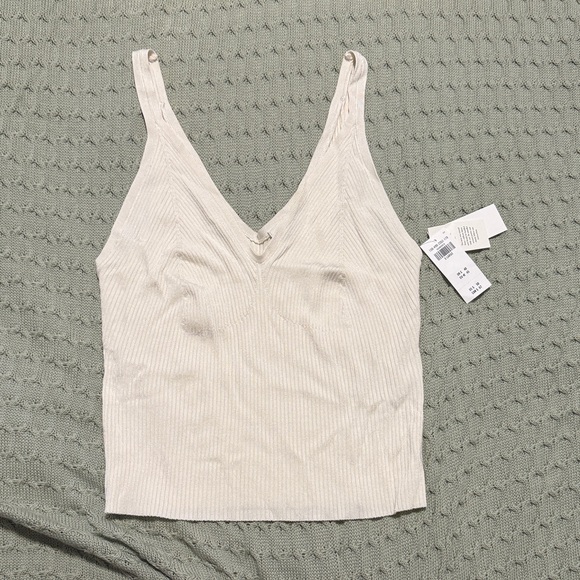 Abercrombie Cream Women's Top - Picture 1 of 5